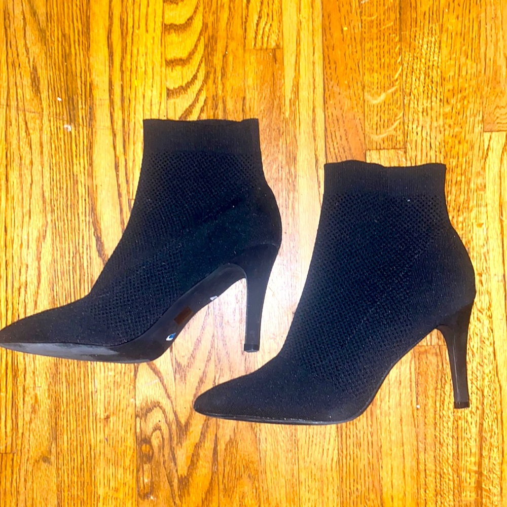 Barely Worn Mia Bootie Stilettos